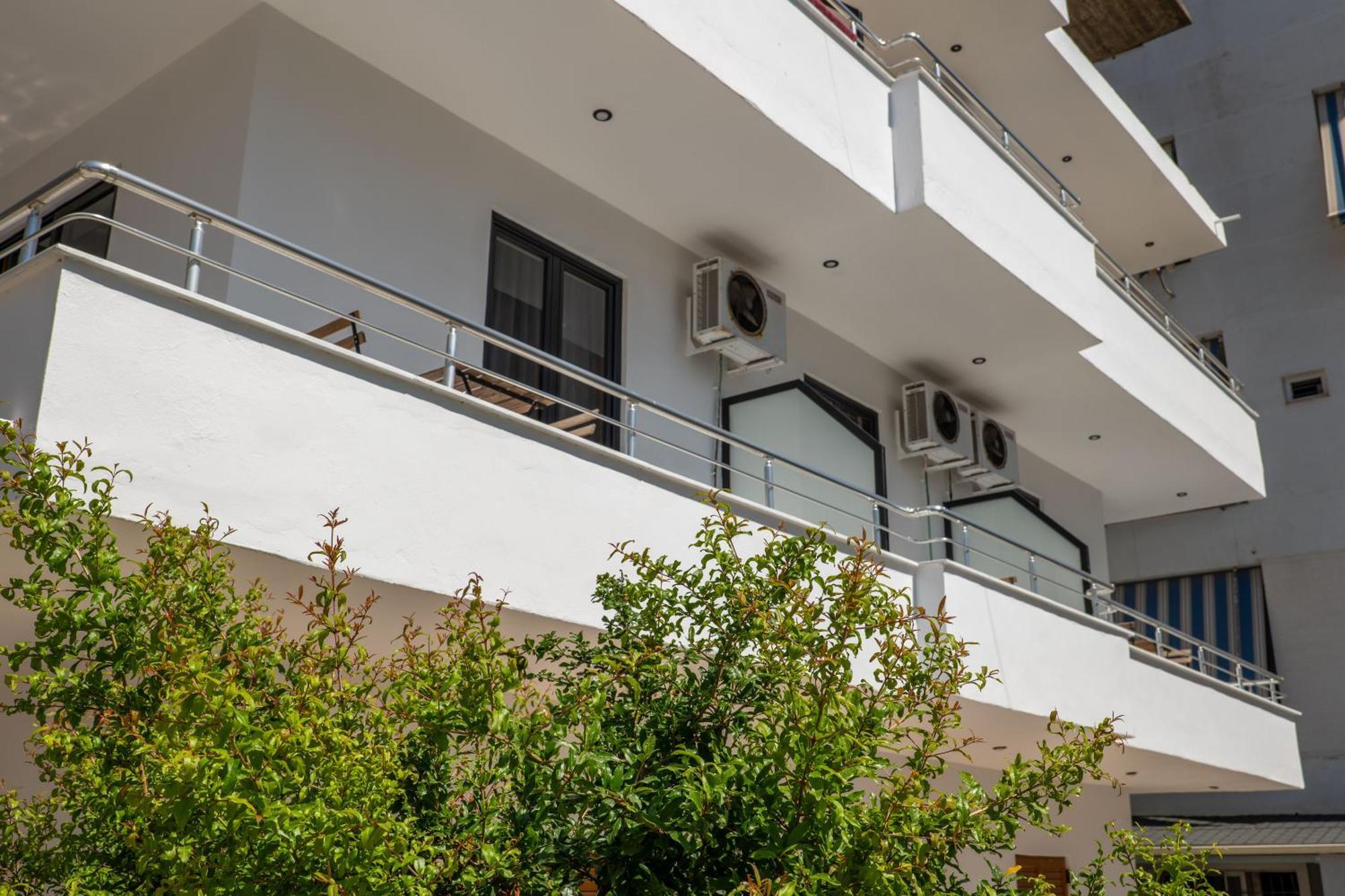 Meraki Hotel Sarandë Eksteriør bilde