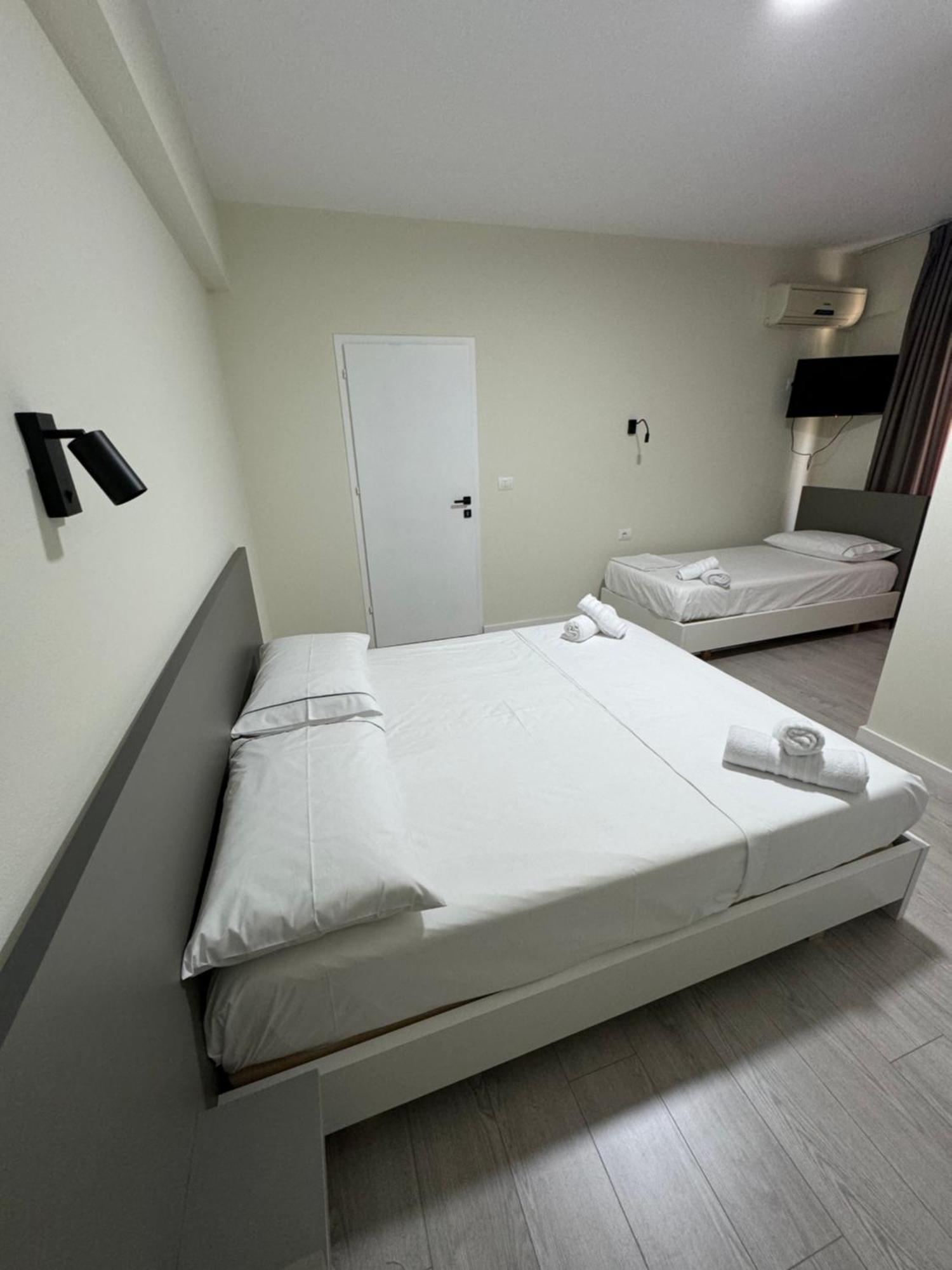 Meraki Hotel Sarandë Eksteriør bilde